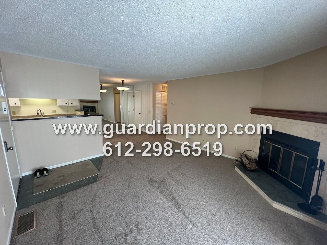 1729 Fulham St #C - Photo 3 of 17