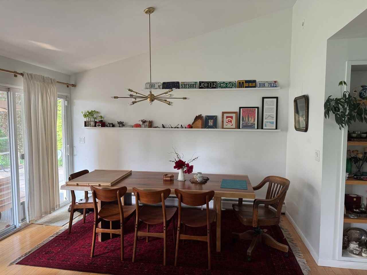 1237 Meadowbrook Avenue - Photo 4 of 32