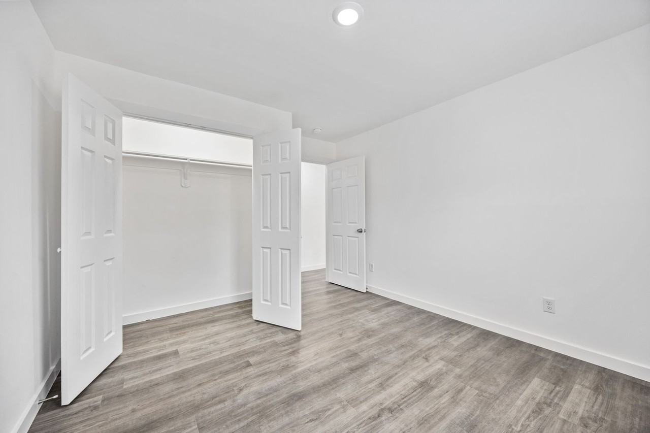 7611 Shotwell St #B - Photo 4 of 10