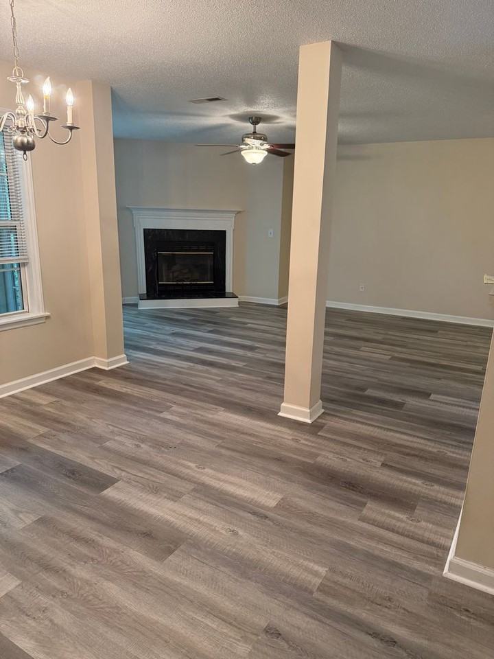 6704G W Friendly Ave - Photo 4 of 11