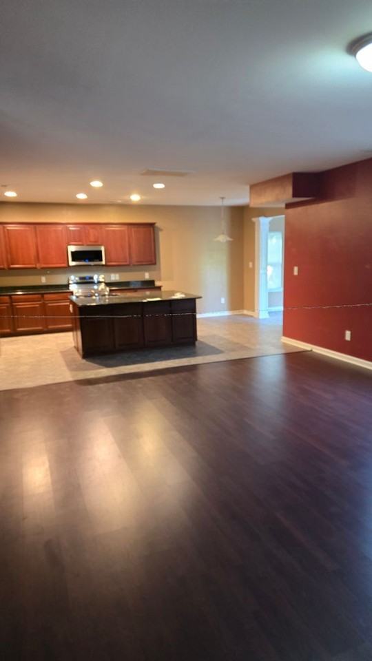 805 Orchestra Dr - Photo 2 of 9