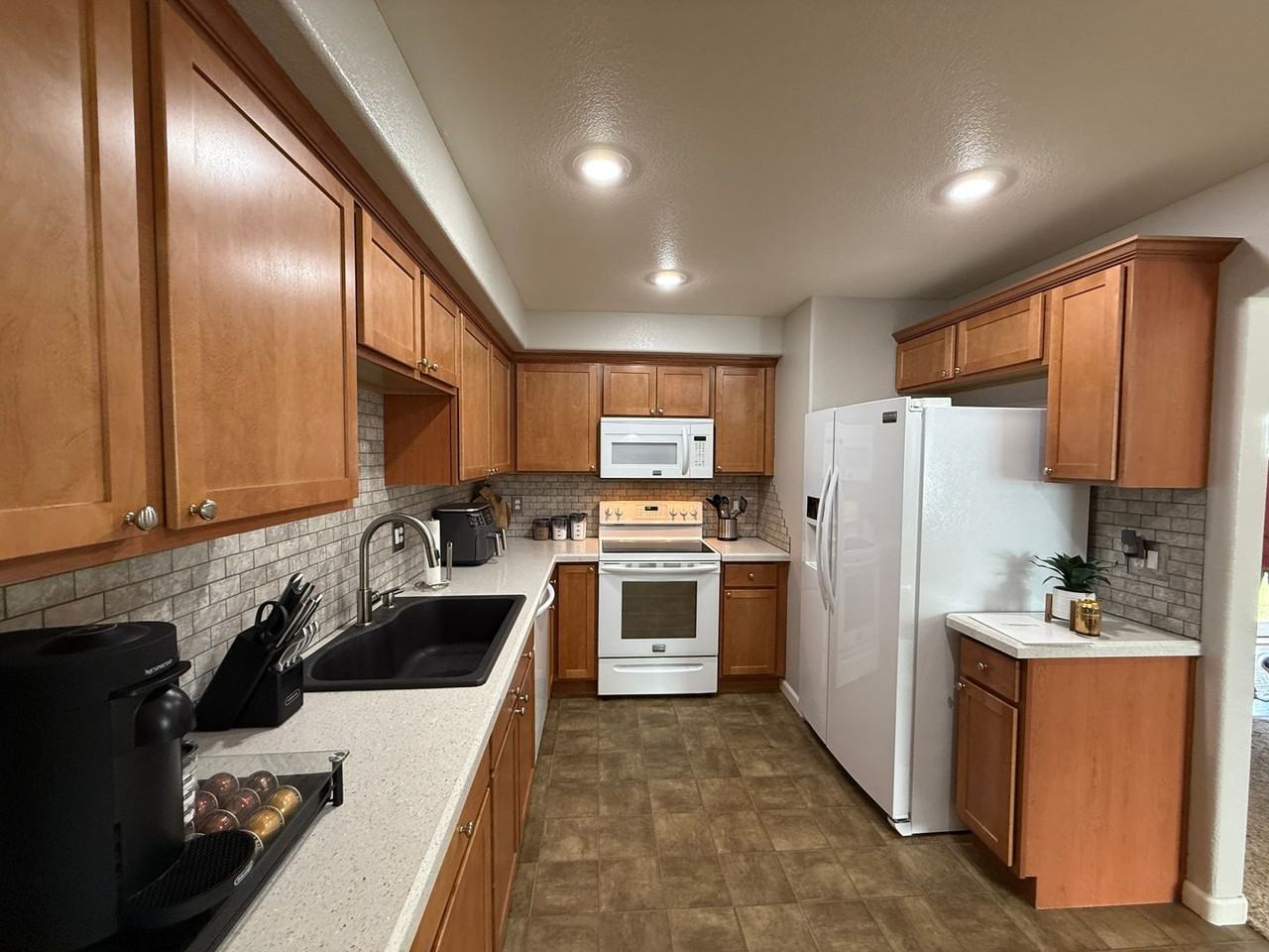 4008 Medicine Man Trl - Photo 2 of 23