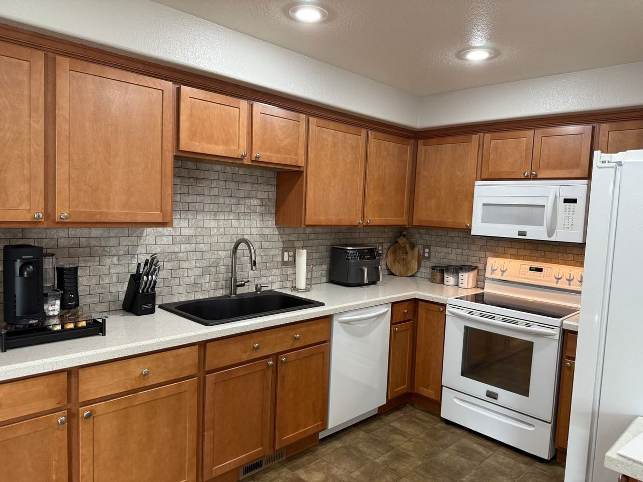 4008 Medicine Man Trl - Photo 3 of 23