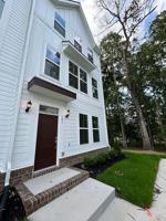 featured image of 101 Avenda Ln