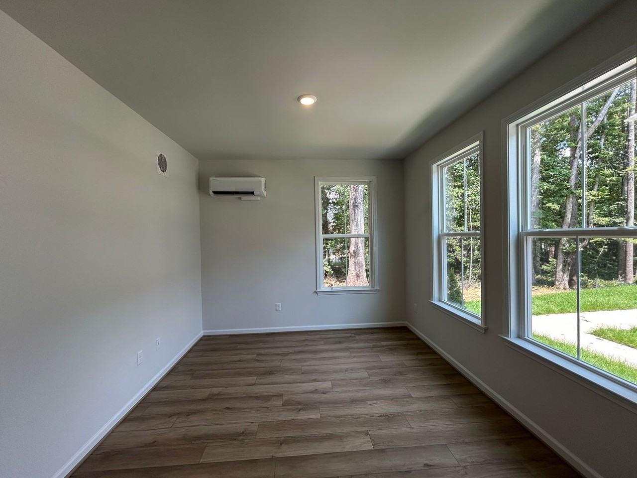 101 Avenda Ln - Photo 5 of 33