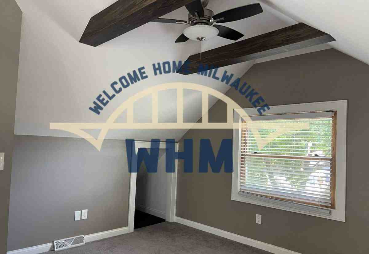 6701 W Dixon St - Photo 3 of 8