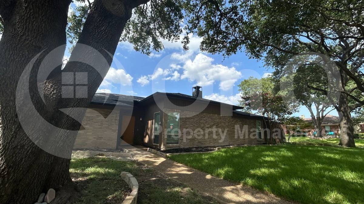 3701 Leathertop Dr - Photo 2 of 10