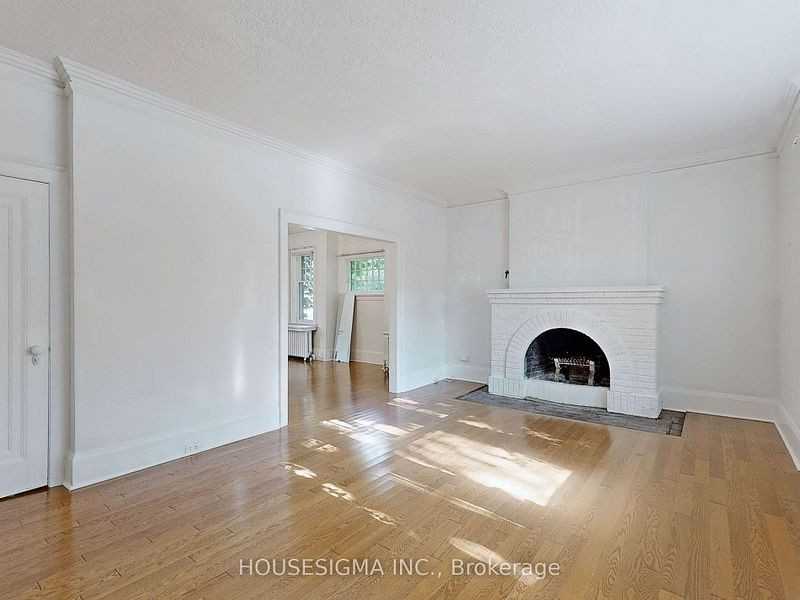 11 Oswald Crescent - Photo 3 of 31