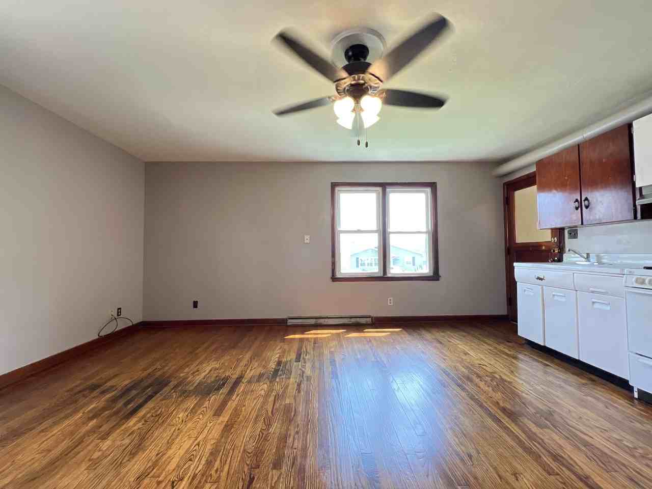 1258 University Ave #1 - Photo 2 of 5