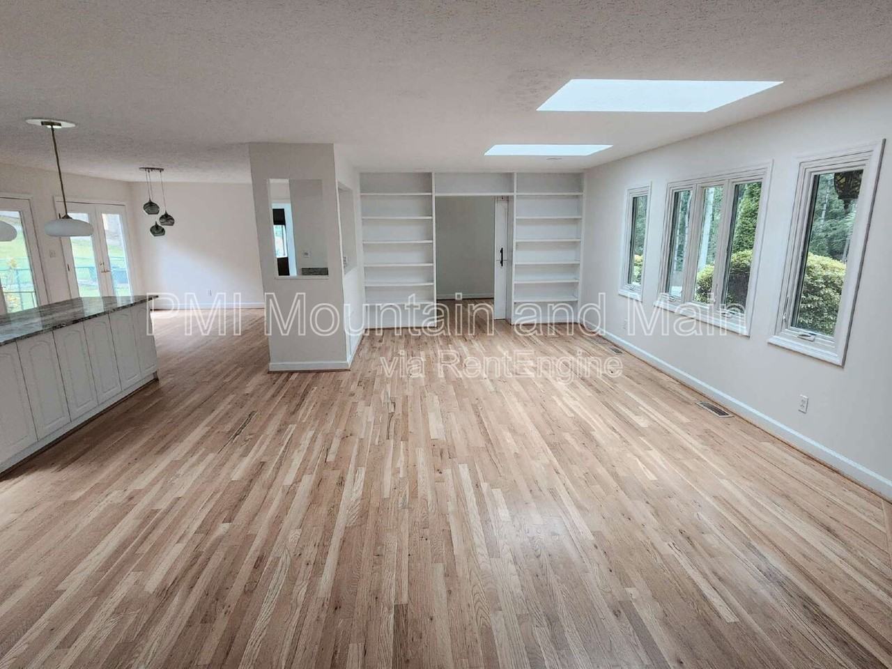 53 Jump Cove Rd - Photo 3 of 39