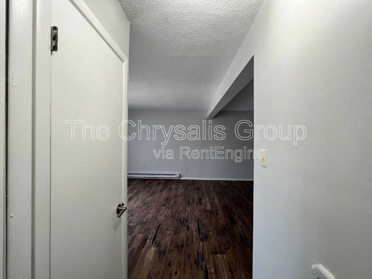 2404 Marquette Rd #3 - Photo 5 of 19