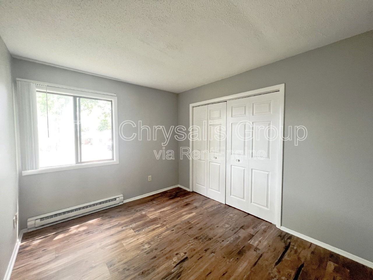 2404 Marquette Rd #3 - Photo 7 of 19