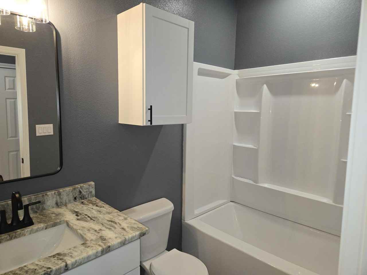 409 S Steen Dr #104 - Photo 5 of 17