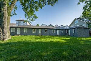 featured image of 922 Morrow Rd #2