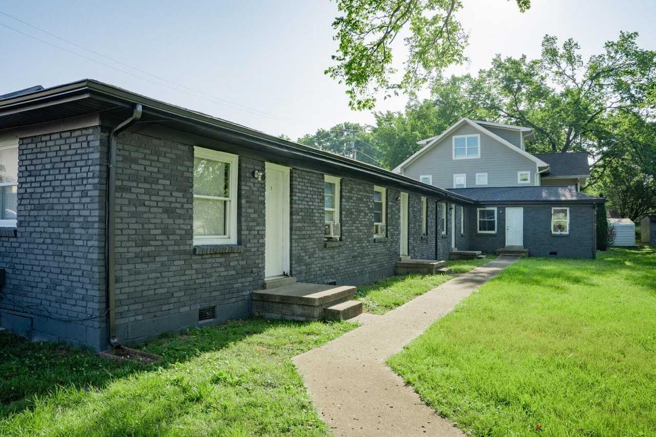 922 Morrow Rd #2 - Photo 3 of 20