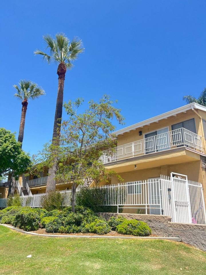 7353 Comstock Ave, Whittier - Photo 3 of 4