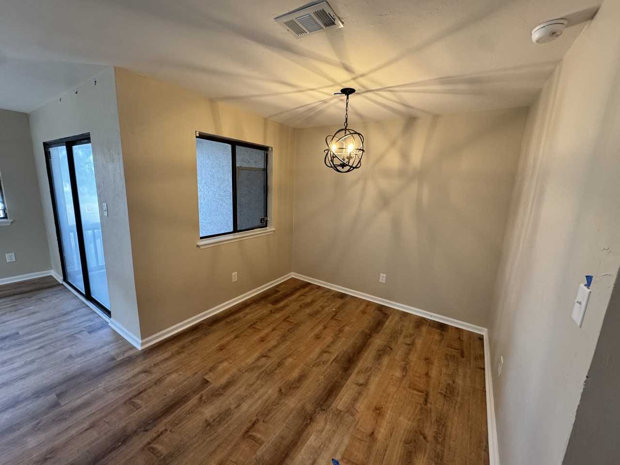 1313 Airport Dr Apt B3 #B3 - Photo 2 of 10