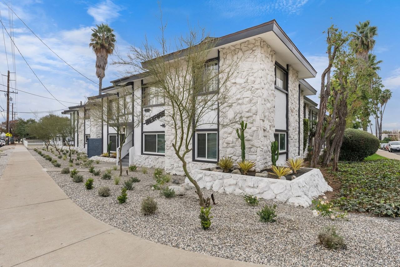 150 E La Verne - Photo 4 of 23