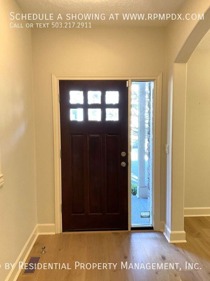 18278 Southwest Santoro Drive - Photo 5 of 50