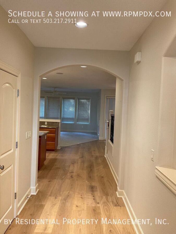 18278 Southwest Santoro Drive - Photo 7 of 50