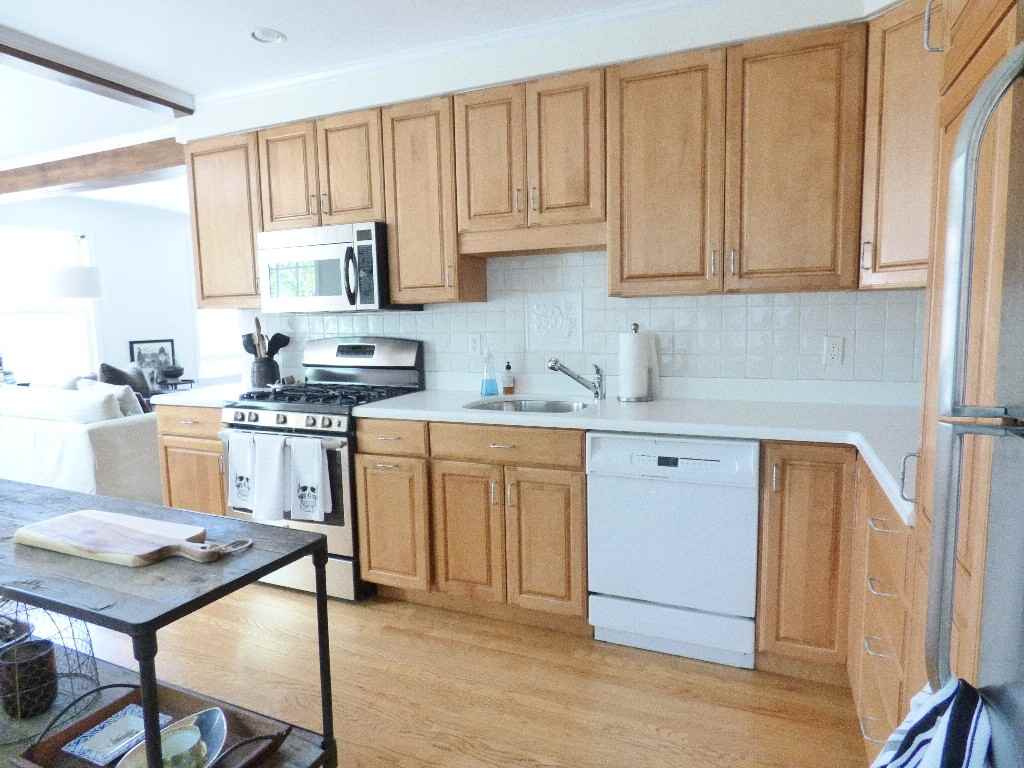 19 Orchard Pl #B - Photo 6 of 34