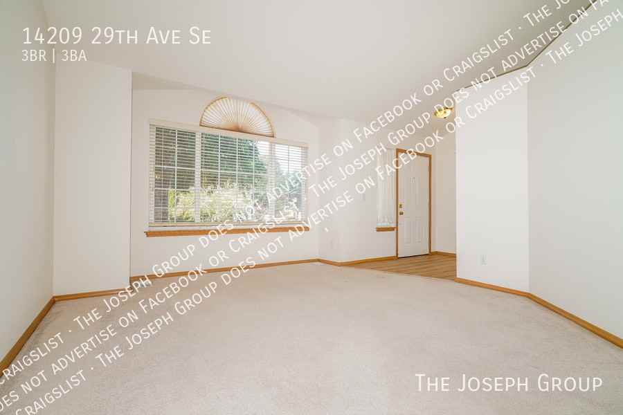 14209 29th Ave Se - Photo 2 of 22