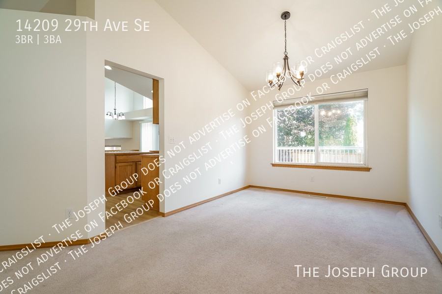14209 29th Ave Se - Photo 3 of 22