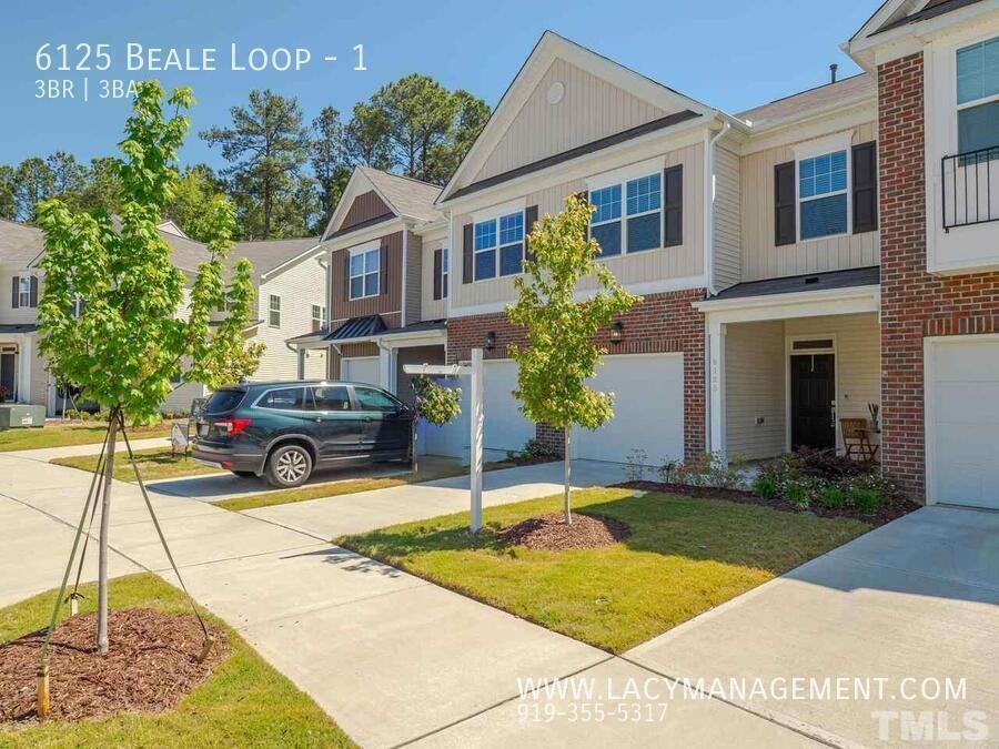 6125 Beale Loop #1 - Photo 3 of 22