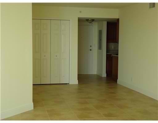 3000 N Ocean Drive 37-G - Photo 2 of 6