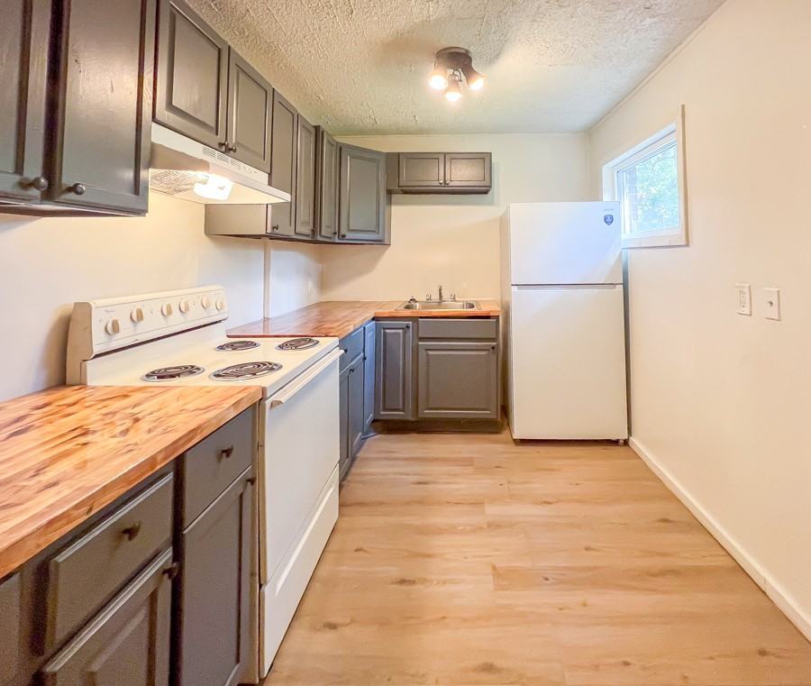 2123 Walton St #NA - Photo 3 of 26