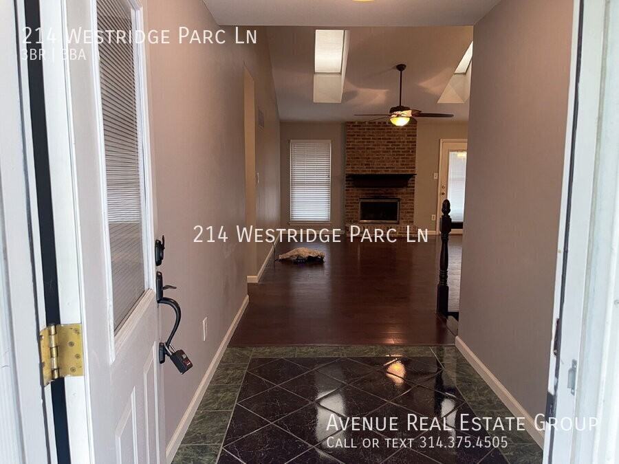 214 Westridge Parc Ln - Photo 2 of 23