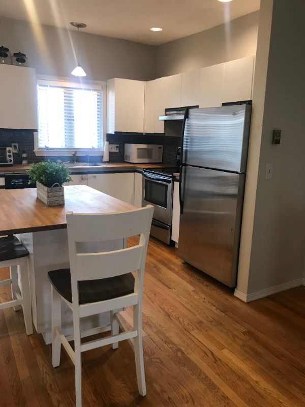 273 Sumner St - Photo 3 of 18