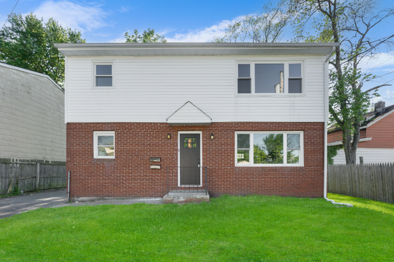 9 Beacon Ter #1 - Photo 2 of 14