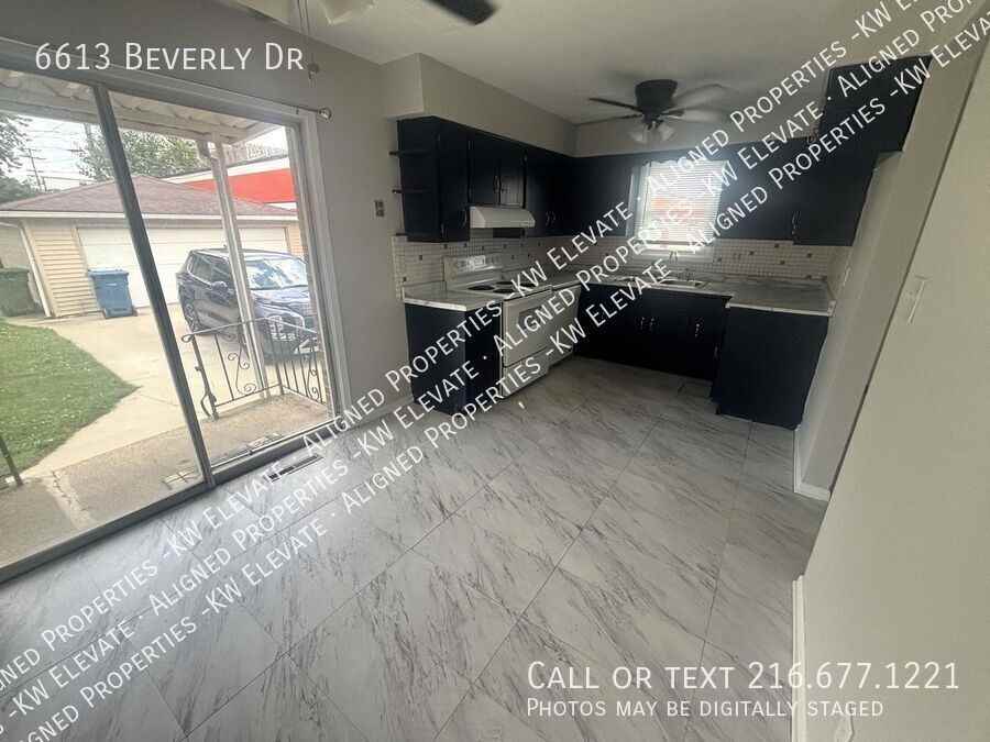 6613 Beverly Dr - Photo 3 of 19