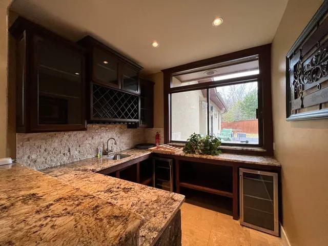 1300 Broadmoor Ln ##Tx - Photo 3 of 20