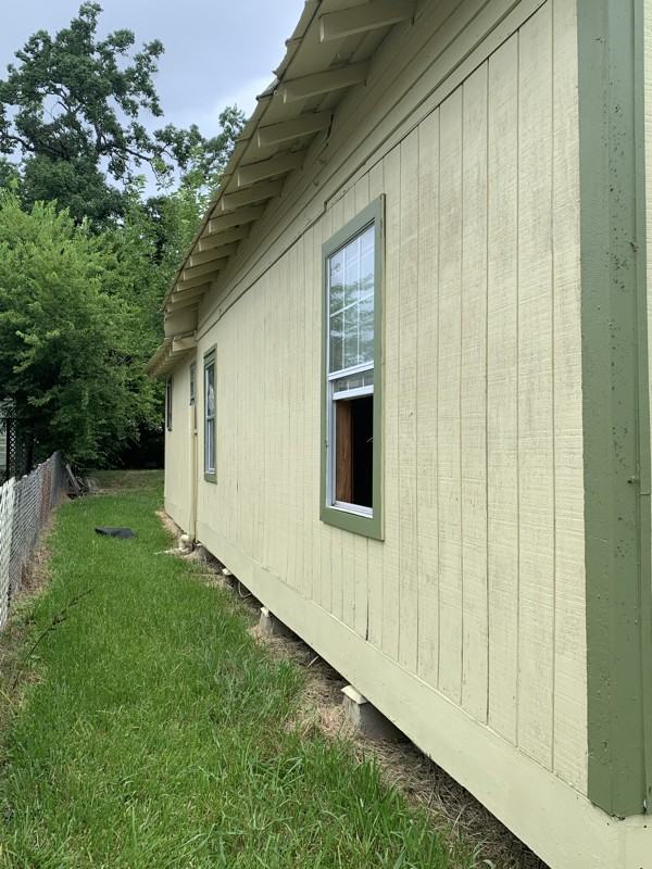 1416 West 7th Street - Photo 3 of 10