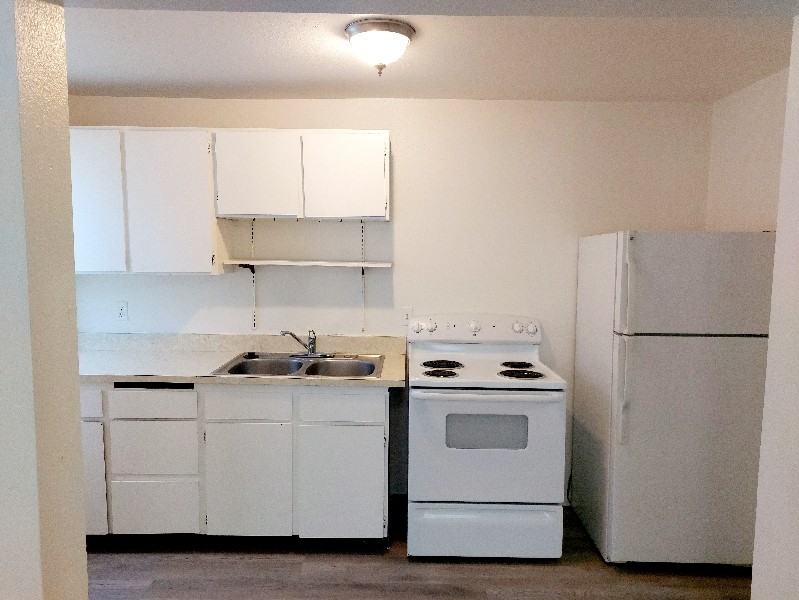 1010 East Evans Avenue - Photo 3 of 12