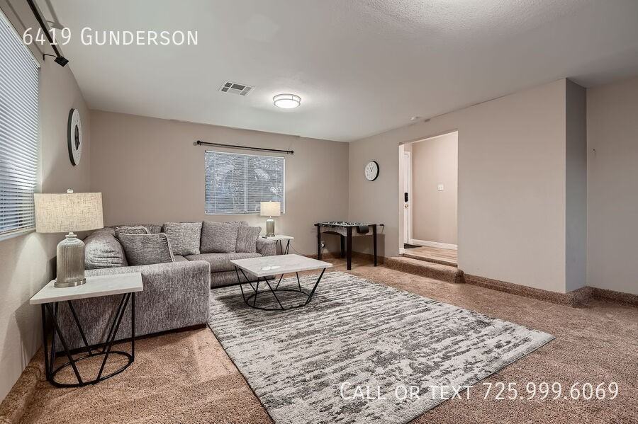 6419 Gunderson Blvd - Photo 6 of 32