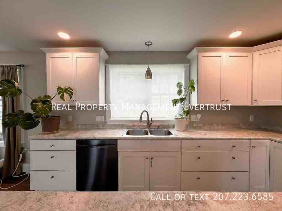 15 Cote St - Photo 4 of 43