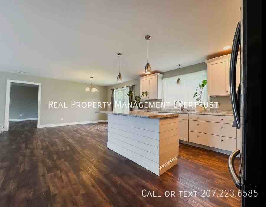 15 Cote St - Photo 5 of 43