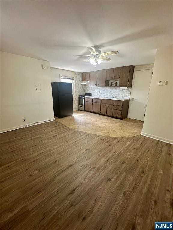 76 Dick St #2-2 - Photo 2 of 6