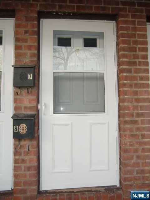 482 Broad Ave #7-7 - Photo 3 of 22