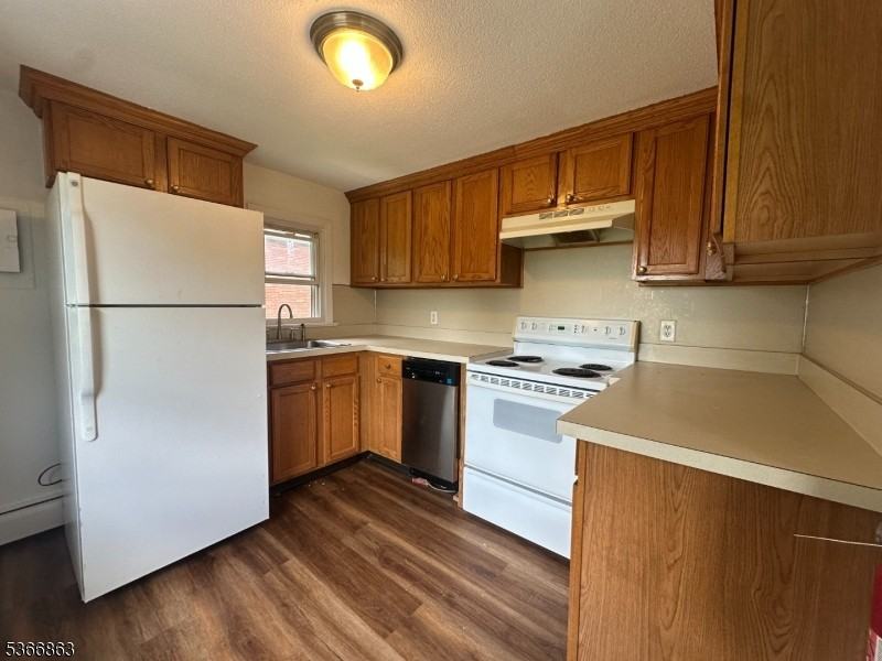 61 Foss Ave #EE - Photo 2 of 5