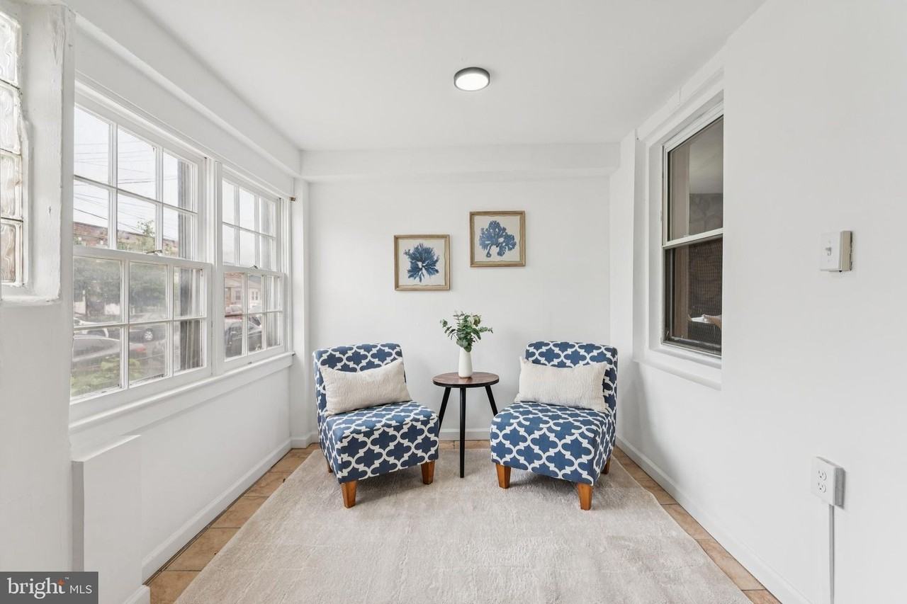 818 Sylvan St #818 - Photo 3 of 22