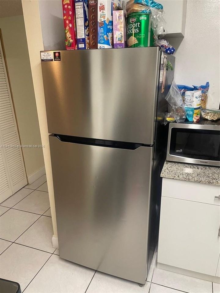 Sw 173rd Ter #0 - Photo 2 of 12