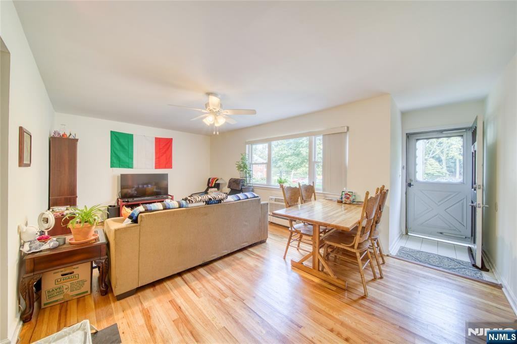 132 Regency Park #132 - Photo 2 of 12