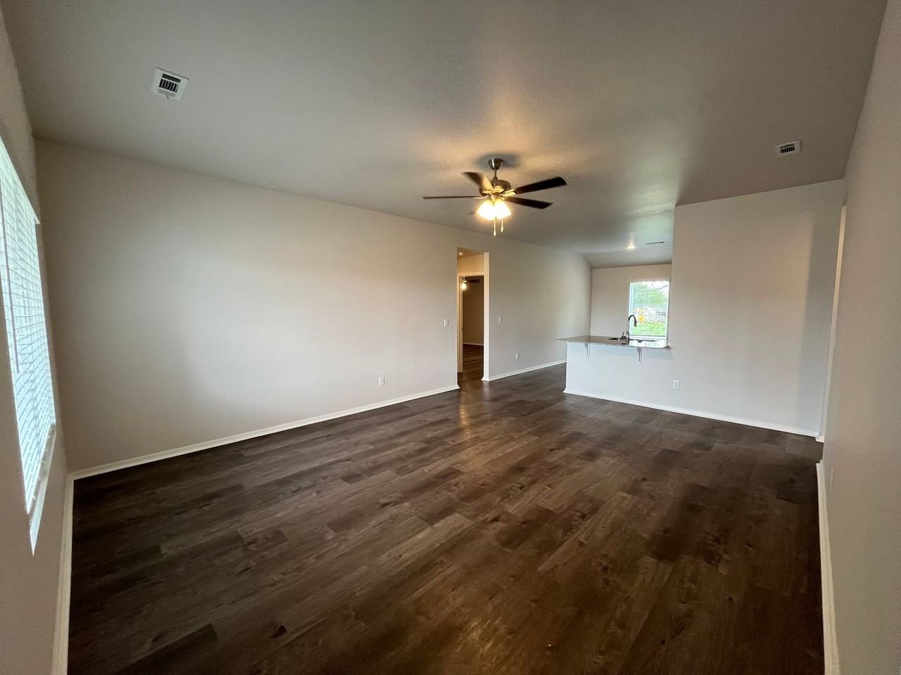 2620 Chittick St - Photo 7 of 24