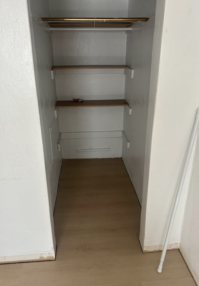 418 West 13th Street, Unit B - Photo 5 of 11