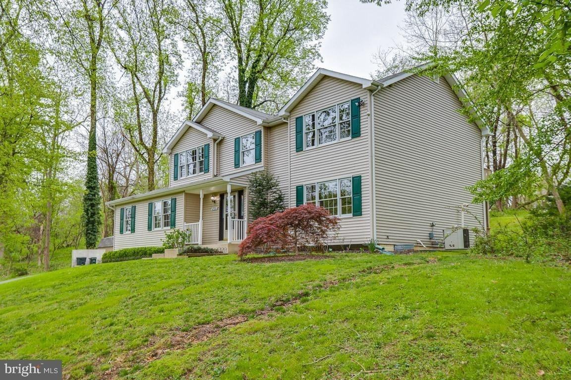 4720 Ilchester Road - Photo 2 of 50