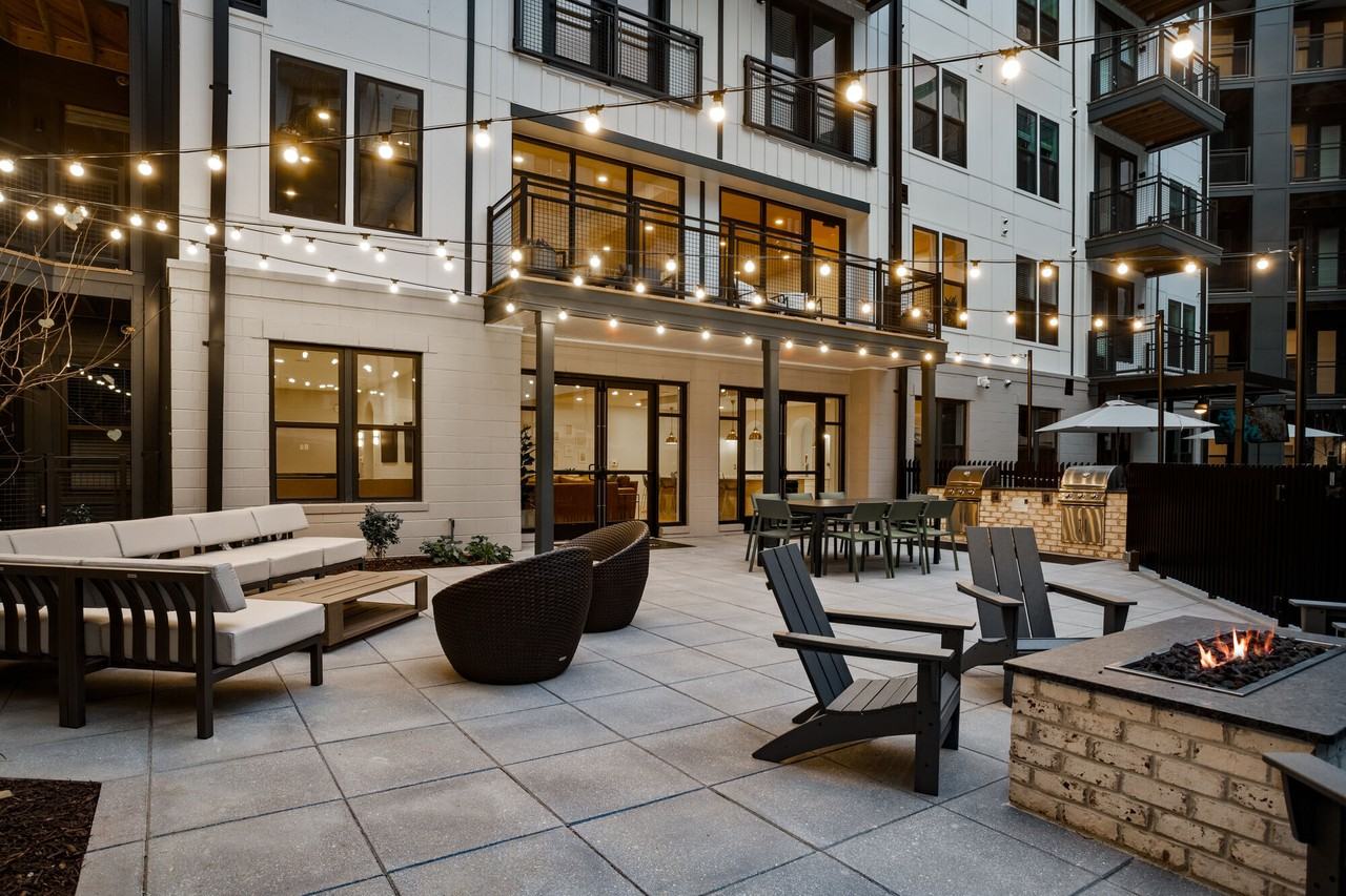 The Alder on Dabney - Photo 3 of 44